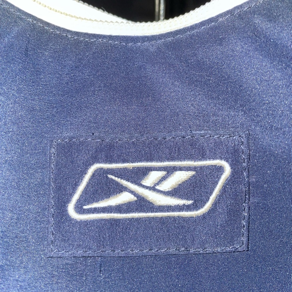 Vintage Reebok - Picture 2 of 4